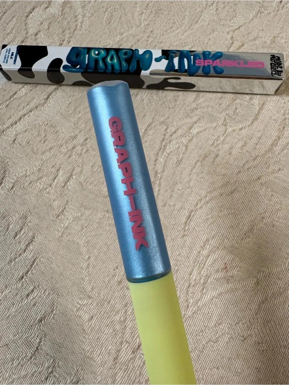 Made by Mitchell Graph-Ink Sparkled Glittery Eyeliner — Blueberry Milk BNIB